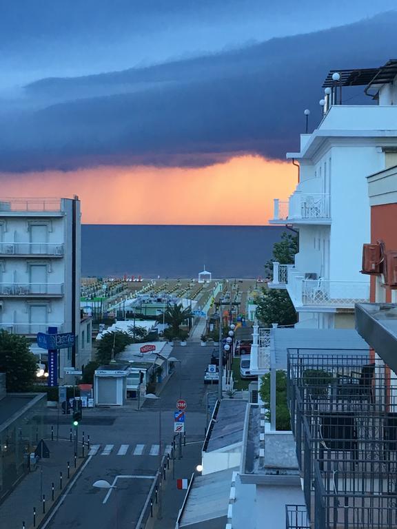 Hotel Sissi Rivazzurra Di Rimini Eksteriør bilde